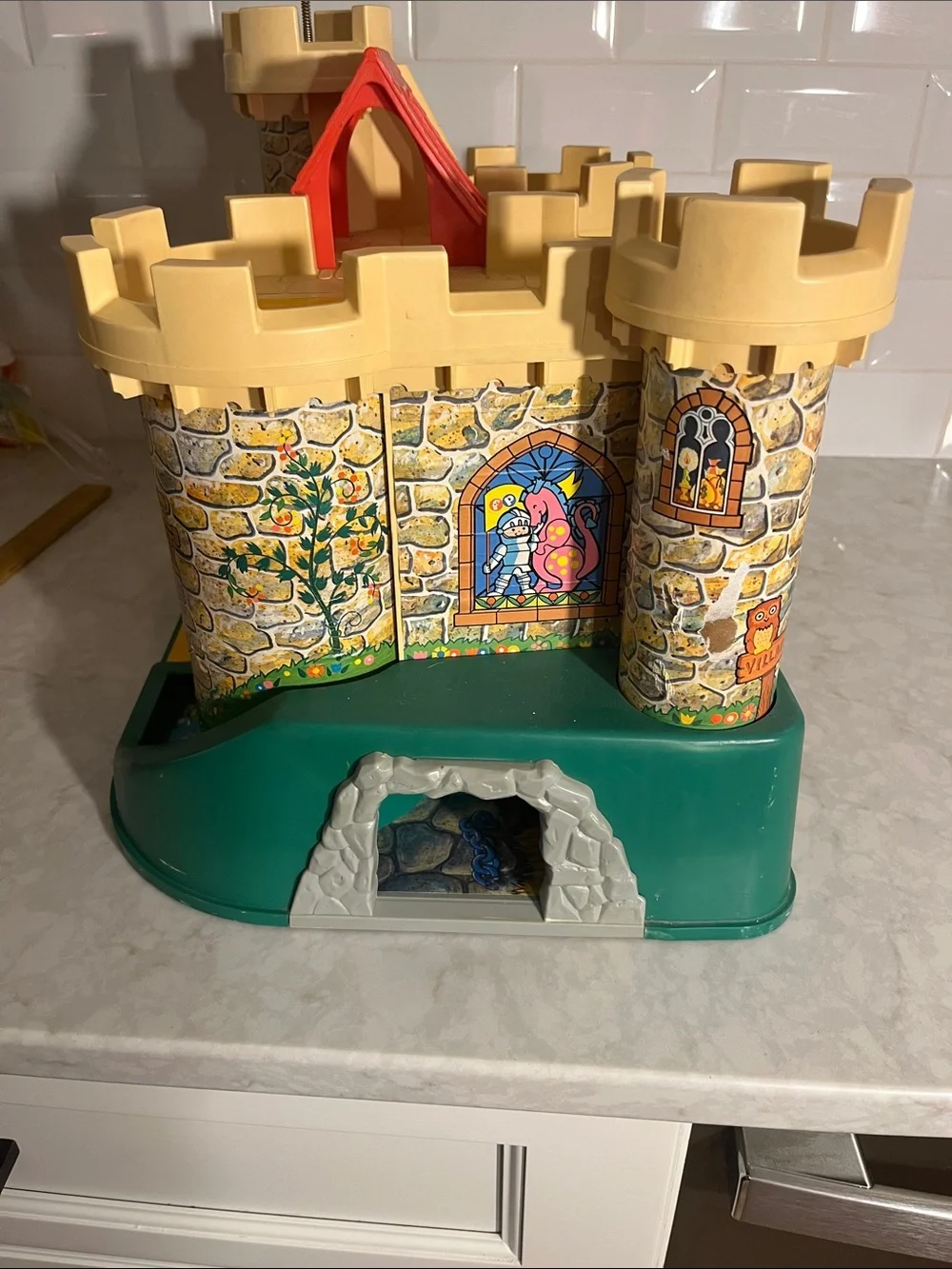 Vintage Fisher Price Play Family Castle #993 Rare